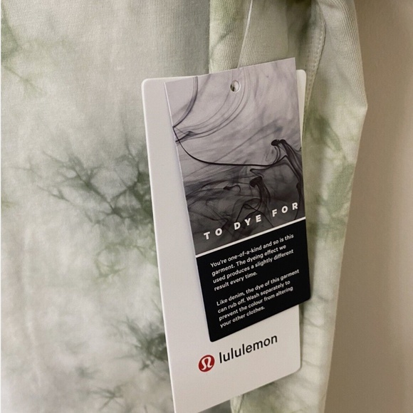 NWT LULULEMON LA ALL YOURS CUT-OUT SHORT SLEEVE CAMO WASH WILLOW GREEN - SIZE 8 - Picture 5 of 5